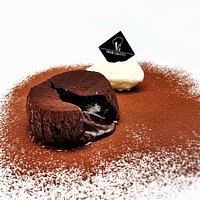 Dark Chocolate LAVA CAKE, an explosion of flavours!
