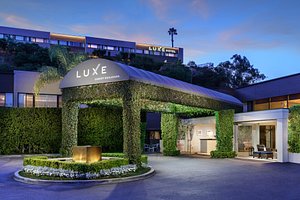 Luxe Sunset Boulevard Hotel in Los Angeles