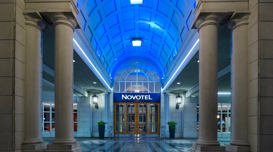 Welcome to the Novotel Toronto Centre
