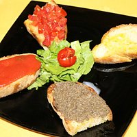 Misto di bruschette Ristorante da Giovannino