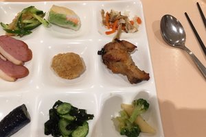餐飲