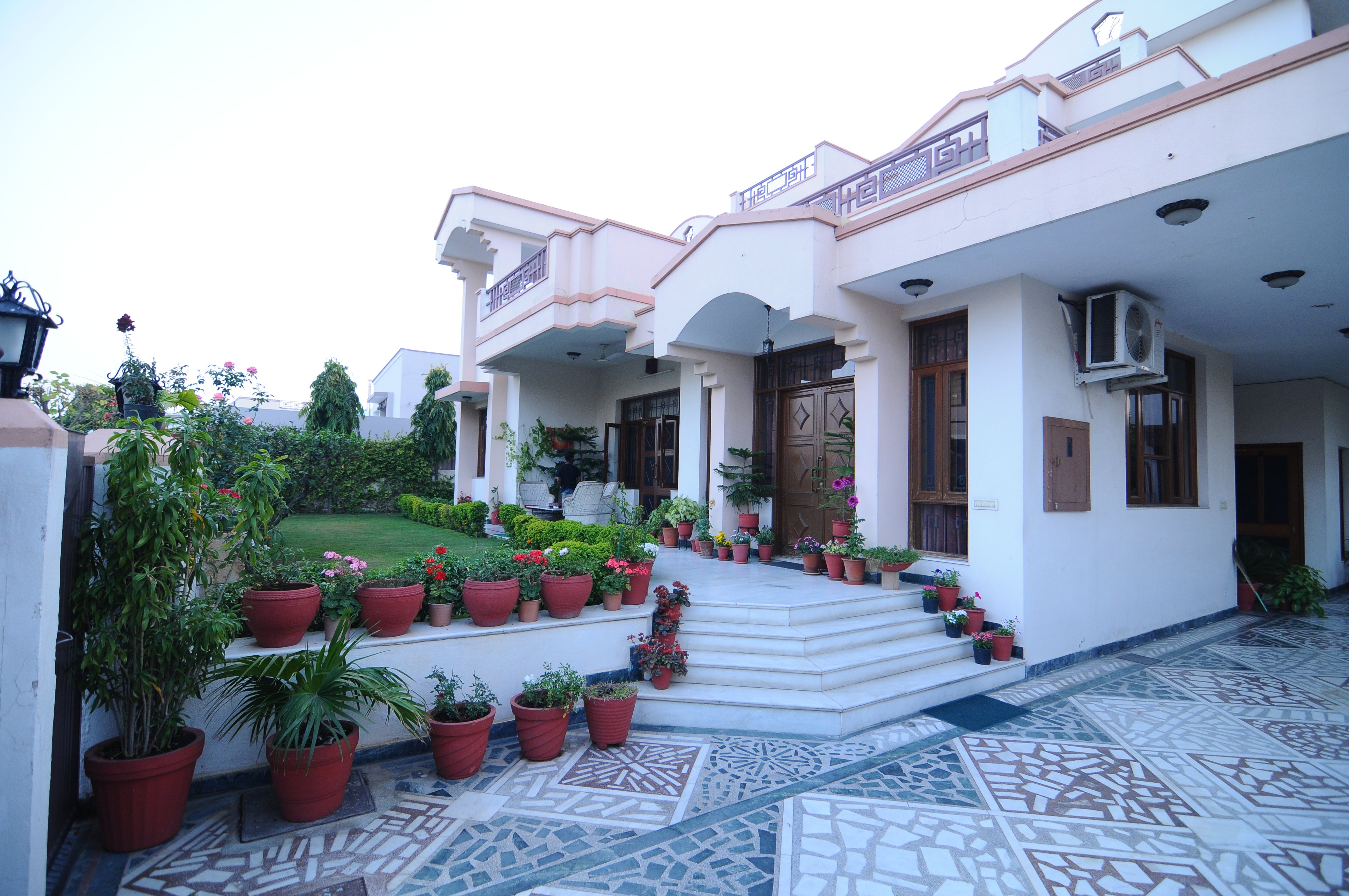 Jaipur Friendly Villa B&B (Inde) : Tarifs 2021 Mis à Jour, 15 Avis Et ...