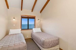 Room & Suite