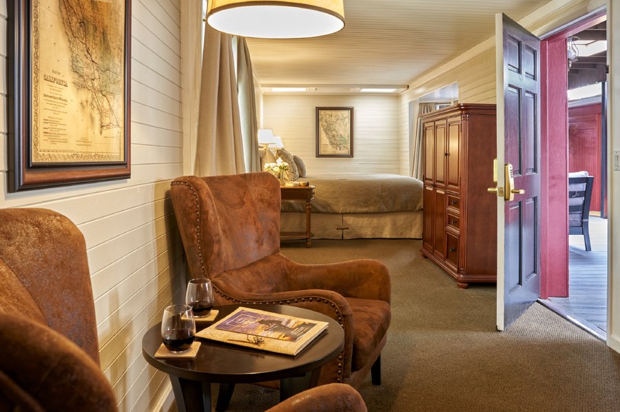 NAPA VALLEY RAILWAY INN - Prices & Reviews (Yountville, CA ...