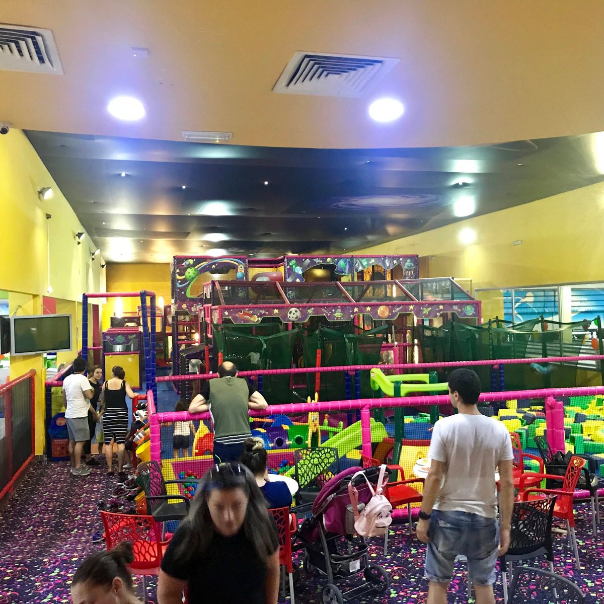 Cosmic Bowling, Пафос: лучшие советы перед посещением - Tripadvisor