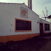 O exterior da padaria