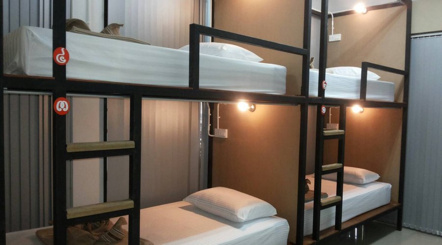 Room 4 bed