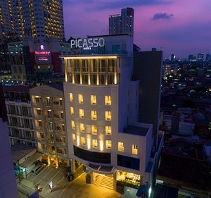 grand picassso hotel from drone