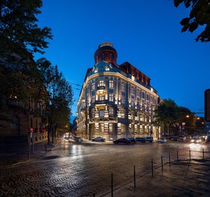 BANKHOTEL in Lviv, image may contain: City, Street, Urban, Housing