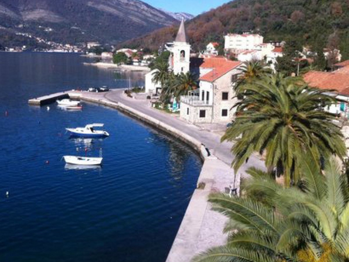 Донья Ластва | Montenegro For Travellers