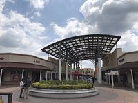 SHISUI PREMIUM OUTLETS ®