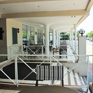 Front Entrance past the Waterfront Terrace
