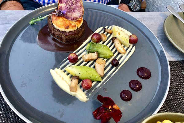 Romantic date night ideas in Perth - 6 HEAD Steakhouse Restaurants