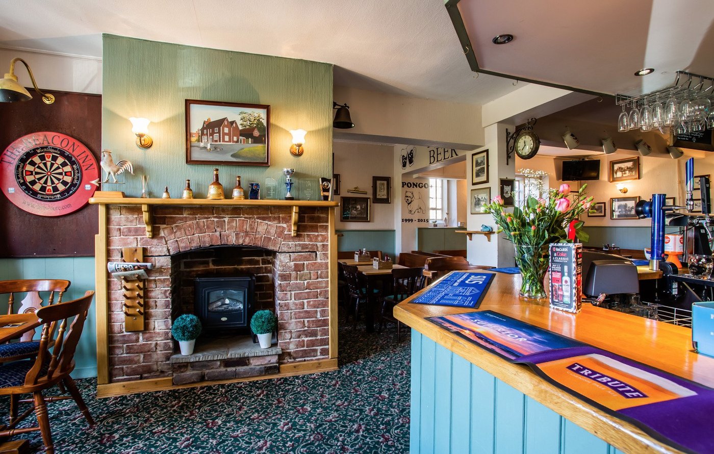 THE BEACON INN - Updated 2025 Prices & Reviews (Haresfield, England)