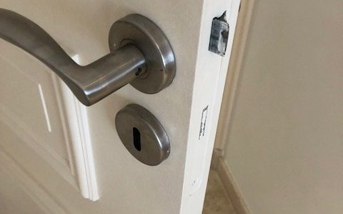 No key - couldn't lock the room doors.
