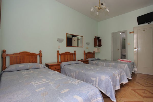 Imagen 2 de Hostal Fuentesol