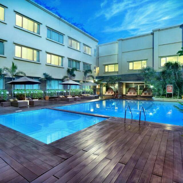 Logo favehotel Premier - Cihampelas - Bandung