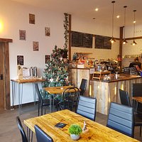 Interior, view to the counter