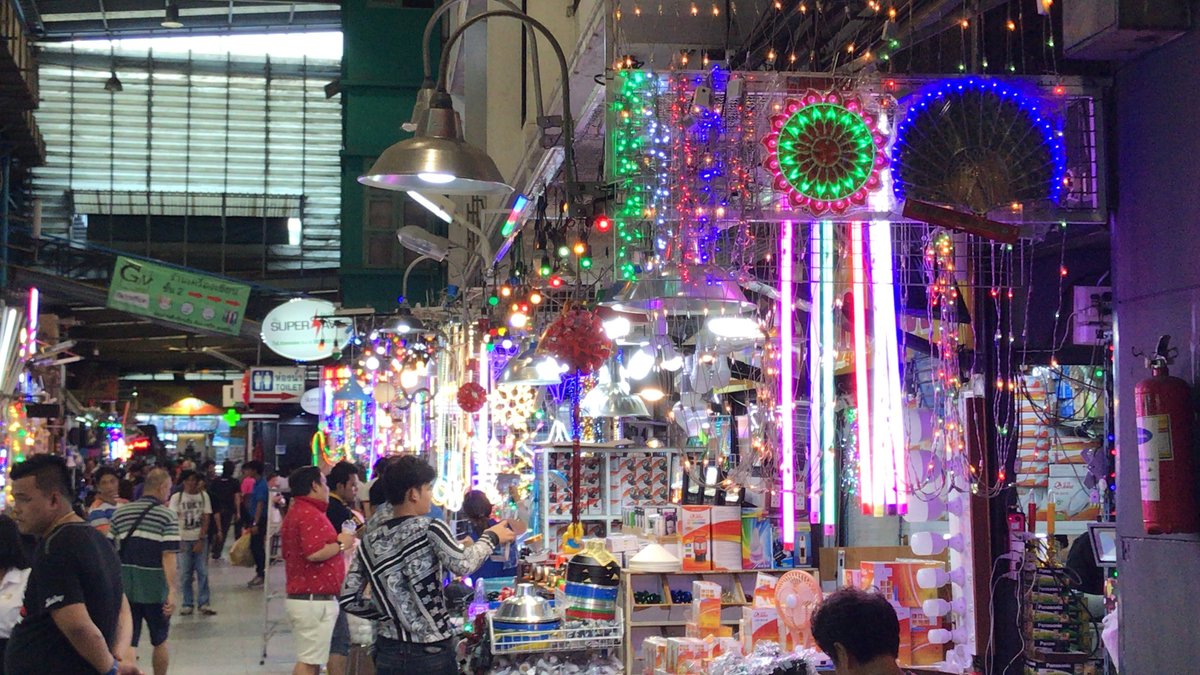 Klong Thom Night Market (Bangkok) - All You Need to Know BEFORE You Go