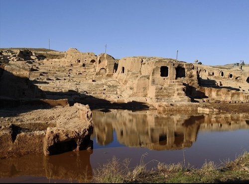 Mardin, Kıllıt, Mardin (meaning fortresses) is a city in so…