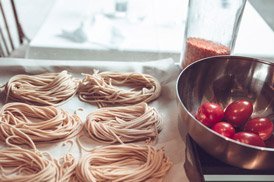TOTO' PASSAMI L' OLIO - Tradizione e Innovazione 