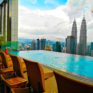 roof top swimming pool with twin tower and kl tower view  