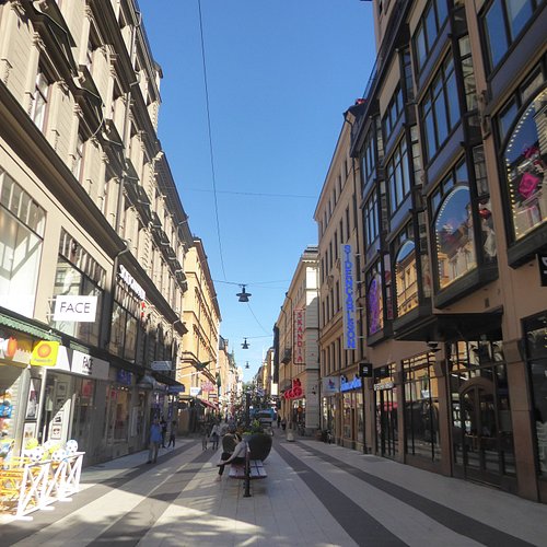 Martini Bellini - Helsingi–Stockholm - Shopping