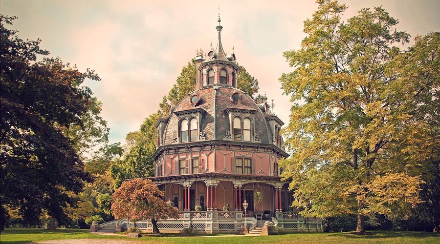 The Armour-Stiner Octagon House