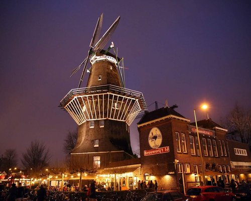 Best clubs in Amsterdam to enjoy nightlife