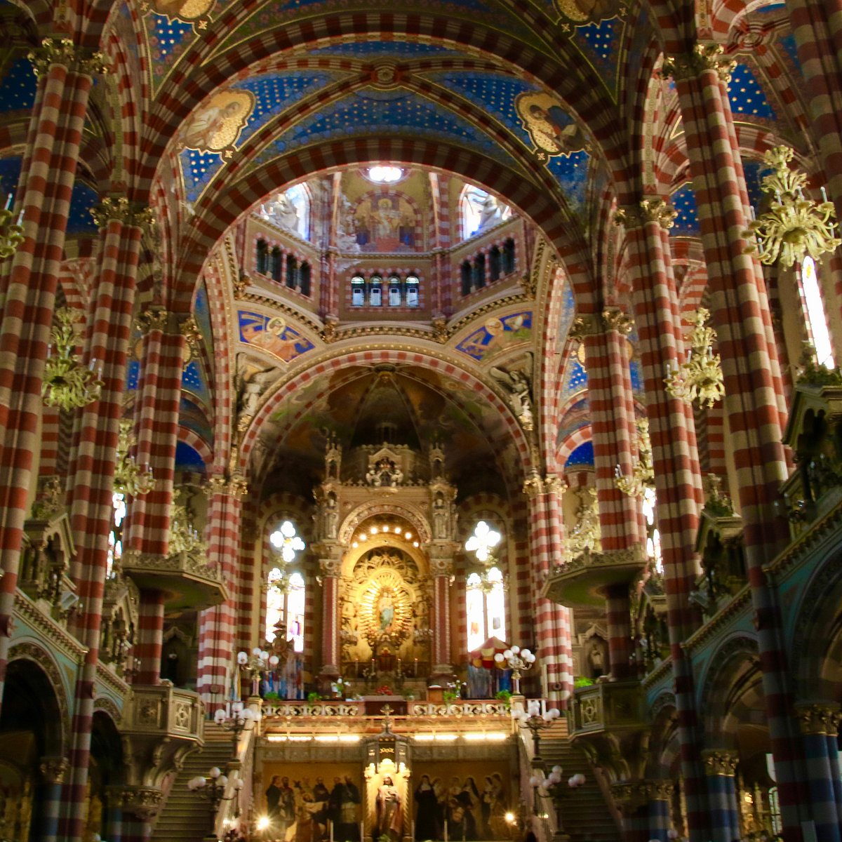 Basilica Maria Auxiliadora y San Carlos (Buenos Aires) - Tripadvisor