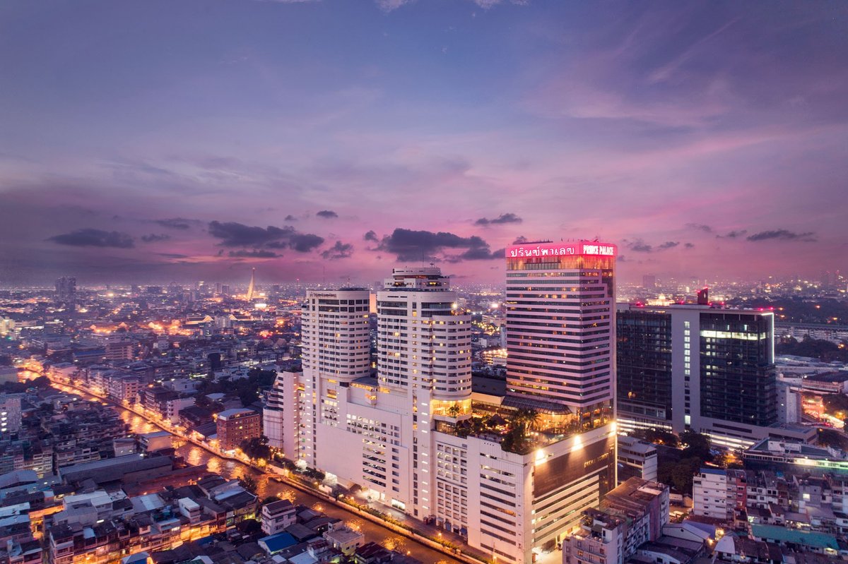 prince palace hotel bangkok thailand