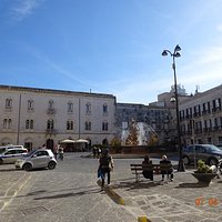 To the right: Palazzo dell'Orologio