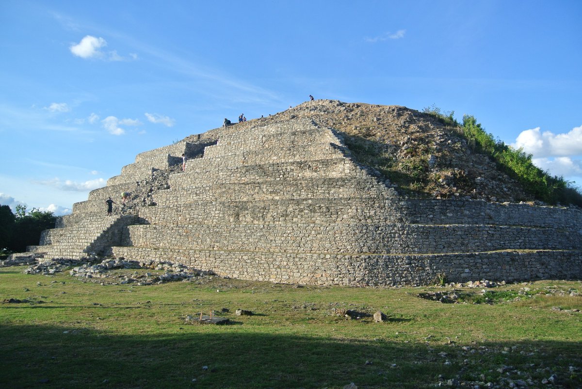 Piramide de Kinich Kak Moo (Izamal) - 2021 All You Need to Know BEFORE You  Go | Tours &amp; Tickets (with Photos) - Tripadvisor