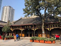 Observe the world: Chengdu Chunxi Road Shopping Paradise, Taikoo Li,  Buddhist Daci Monastery