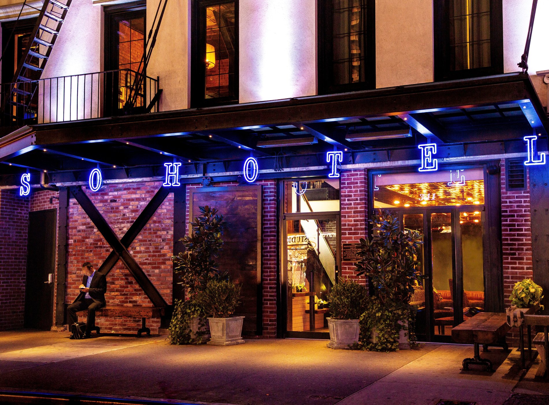 Sohotel by null