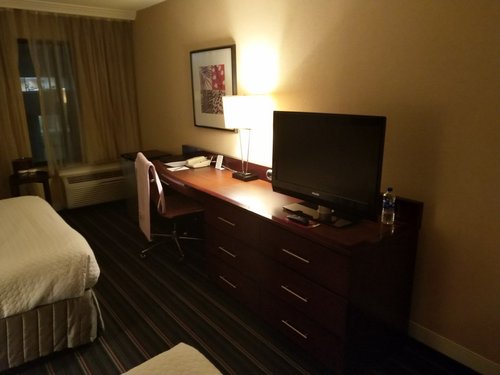 DOUBLETREE BY HILTON FAIRFIELD HOTEL & SUITES - Updated 2024 Prices ...