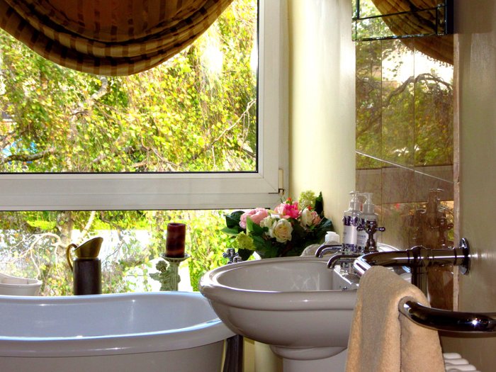 BRISTOL AIRPORT BED AND BREAKFAST B&B Reviews (Churchill, England)