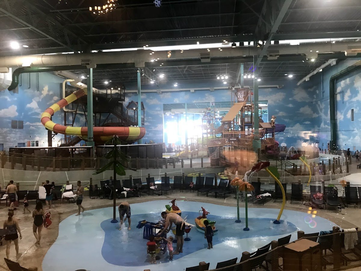 Great Wolf Lodge - Chicago / Gurnee, IL Pool Pictures & Reviews ...