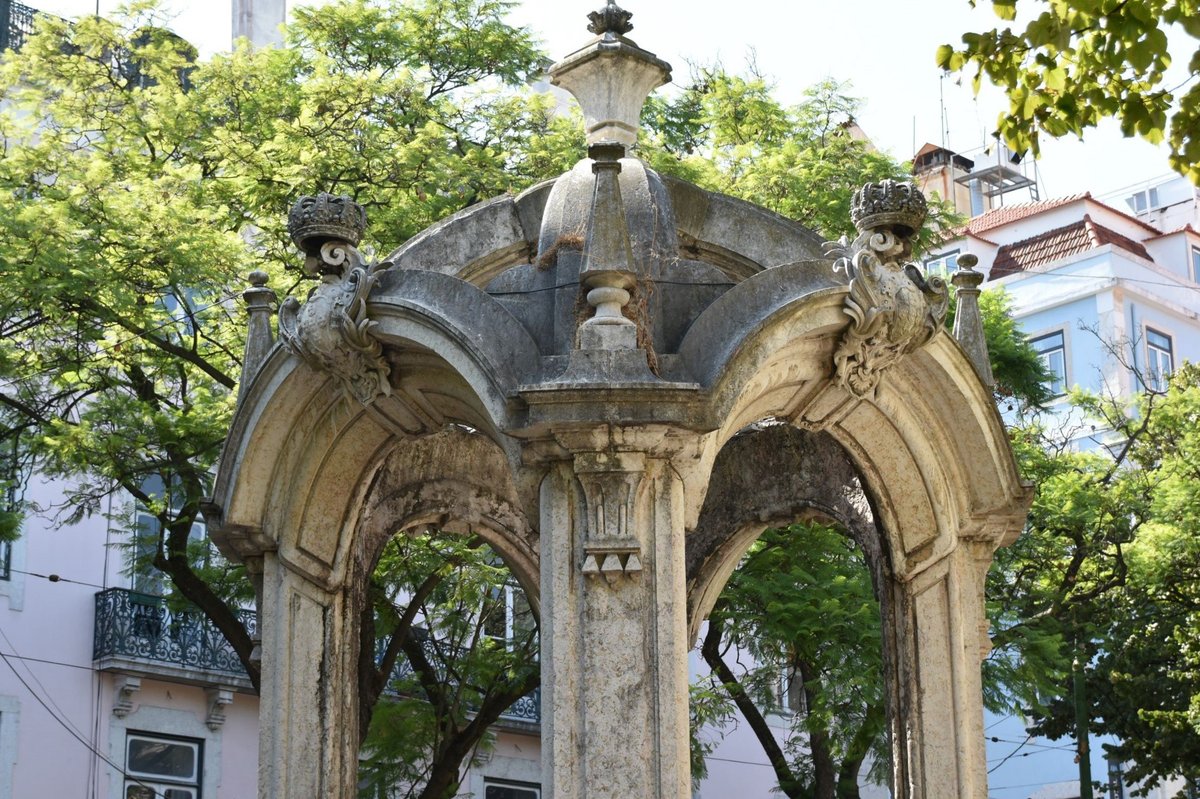 Largo do Carmo, Лиссабон - Tripadvisor