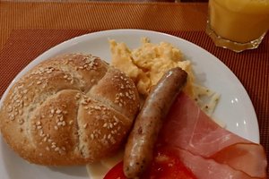 用餐 