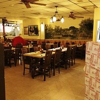 dining room at Catfish Place