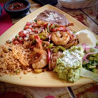 Shrimp fajita fixin's