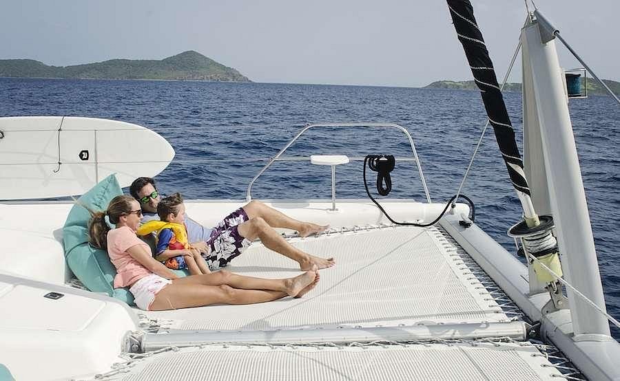 seas the day yacht charter