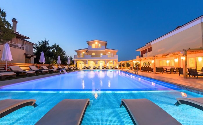 IONIAN STAR HOTEL - Updated 2023 Prices u0026 Reviews (Alykes, Greece)
