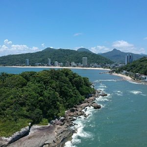 Buen tiempo, playa y ajedrez en Caiobá (Brazil)