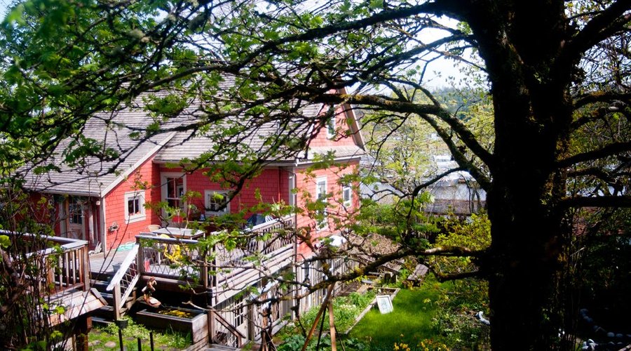 Spring at CopperBeech House