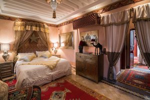 Kamar & Suite