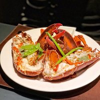 一個人吃一整隻活龍蝦,真的特別幸福【照片取自美食大口袋】