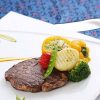 餐點製作用心,服務生親切,食物美味,太幸福了