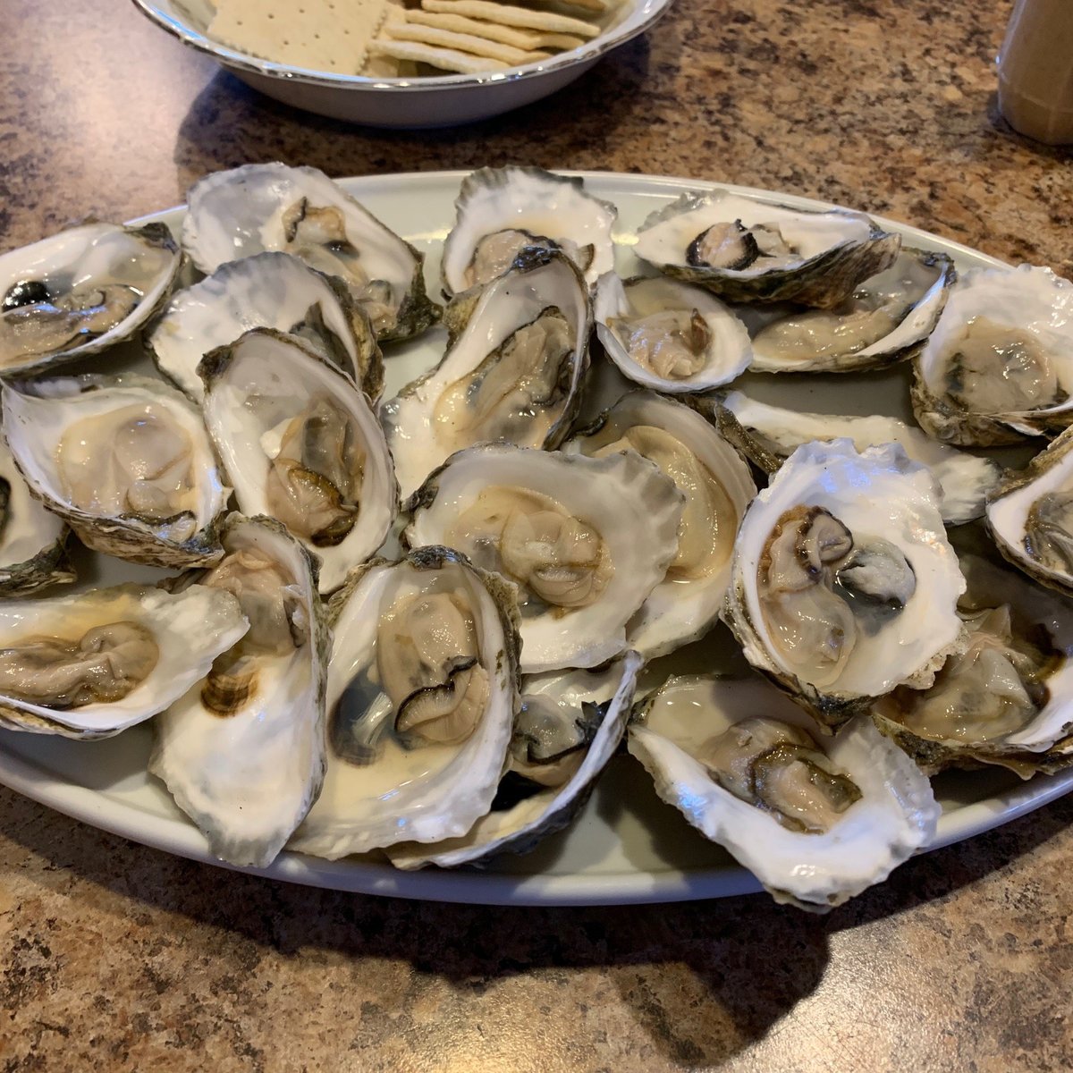 ISLAND CREEK OYSTER RETAIL SHOP, Duxbury - Restaurant Reviews, Photos ...